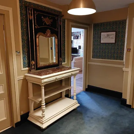 Superbe Appartement, Face A La Vieille ! Apartman *