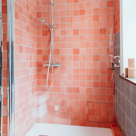 Superbe Appartement, Face A La Vieille ! *